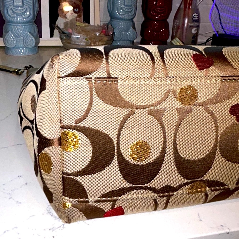 Coach Signature Laura “Secret Admirer” Gold & Brown Lrg Tote Bag w/ Charm & Tag - Picture 6 of 10